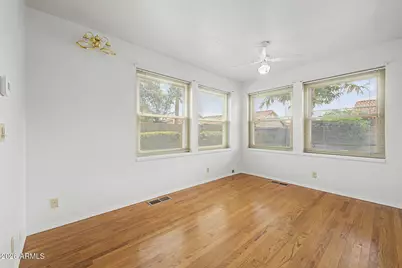 911 E Secretariat Drive, Tempe, AZ 85284 - Photo 25
