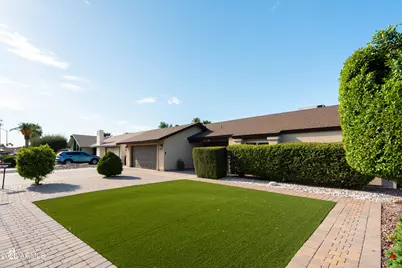 2316 W Port Royale Lane, Phoenix, AZ 85023 - Photo 3