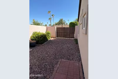 2316 W Port Royale Lane, Phoenix, AZ 85023 - Photo 29