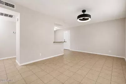 4212 W Vista Avenue, Phoenix, AZ 85051 - Photo 9