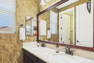 2567 E Penedes Dr, Gilbert, AZ 85298 - Photo 27