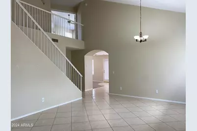 13701 N 82nd Avenue, Peoria, AZ 85381 - Photo 5