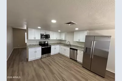 4335 E Nancy Lane, Phoenix, AZ 85042 - Photo 5