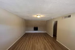 4335 E Nancy Ln, Phoenix, AZ 85042 - Photo 17