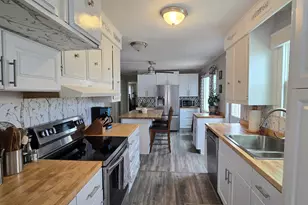 10201 N 99th Ave, Peoria, AZ 85345 - Photo 17