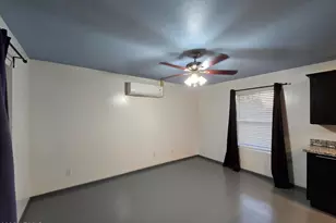 2302 N 36th St, Phoenix, AZ 85008 - Photo 5