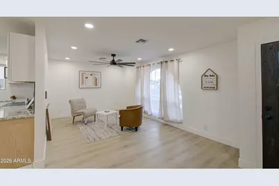 6427 W Lawrence Road, Glendale, AZ 85301 - Photo 5