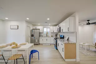 6427 W Lawrence Rd, Glendale, AZ 85301 - Photo 9