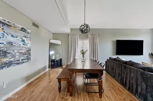 4245 E Meadow Dr, Phoenix, AZ 85032 - Photo 9