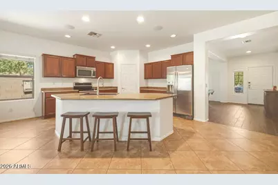 5637 W Euclid Avenue, Laveen, AZ 85339 - Photo 5