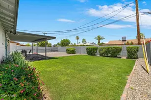 26 W Erie Dr, Tempe, AZ 85282 - Photo 25