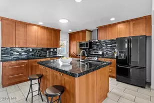 26 W Erie Dr, Tempe, AZ 85282 - Photo 15