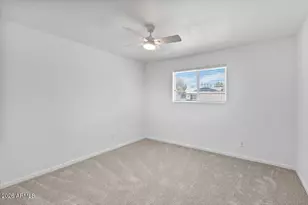 26 W Erie Dr, Tempe, AZ 85282 - Photo 21