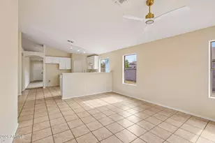 1618 W Pollack St, Phoenix, AZ 85041 - Photo 9