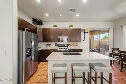 3901 E Carter Drive, Phoenix, AZ 85042 - Photo 11