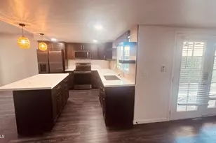 8229 E Vista Dr, Scottsdale, AZ 85250 - Photo 1