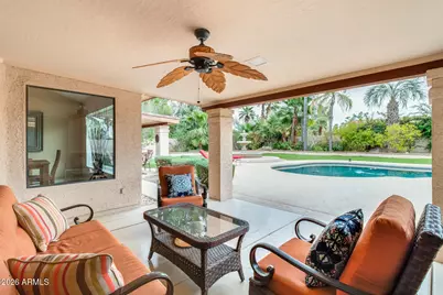 10675 E Cinnabar Avenue, Scottsdale, AZ 85258 - Photo 39