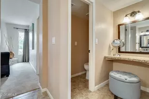 10675 E Cinnabar Ave, Scottsdale, AZ 85258 - Photo 29