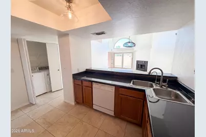 1111 W Summit Place #28, Chandler, AZ 85224 - Photo 7