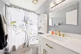 7241 W Laurel Ln, Peoria, AZ 85345 - Photo 29