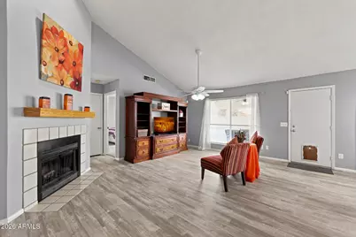 7241 W Laurel Lane, Peoria, AZ 85345 - Photo 11