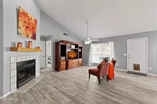 7241 W Laurel Ln, Peoria, AZ 85345 - Photo 11