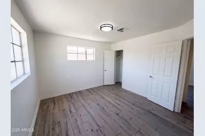 4505 W Clarendon Avenue, Phoenix, AZ 85031 - Photo 15
