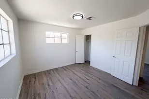 4505 W Clarendon Ave, Phoenix, AZ 85031 - Photo 15