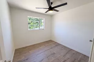 4505 W Clarendon Ave, Phoenix, AZ 85031 - Photo 9