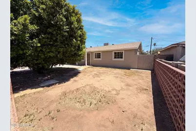 4505 W Clarendon Avenue, Phoenix, AZ 85031 - Photo 19