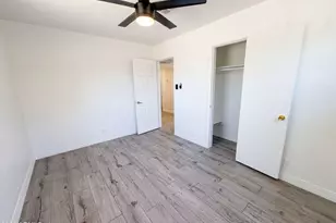 4505 W Clarendon Ave, Phoenix, AZ 85031 - Photo 11