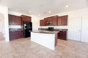 38487 N Lamar Dr, San Tan Valley, AZ 85140 - Photo 7