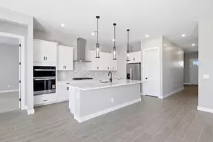 17653 W College Dr, Goodyear, AZ 85395 - Photo 3