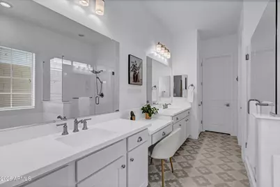 628 E Silver Fox Way, Phoenix, AZ 85048 - Photo 19