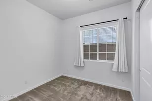 628 E Silver Fox Way, Phoenix, AZ 85048 - Photo 25