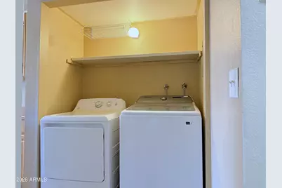 5625 S Admiralty Court E #E, Tempe, AZ 85283 - Photo 7