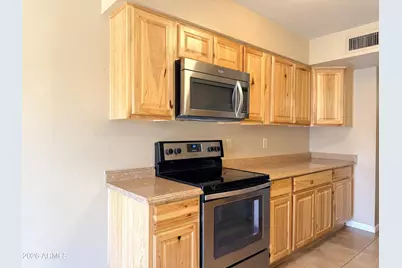5625 S Admiralty Court E #E, Tempe, AZ 85283 - Photo 5