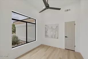 9034 E Helm Dr, Scottsdale, AZ 85260 - Photo 39