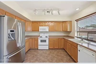471 E Melanie Street, San Tan Valley, AZ 85140 - Photo 7