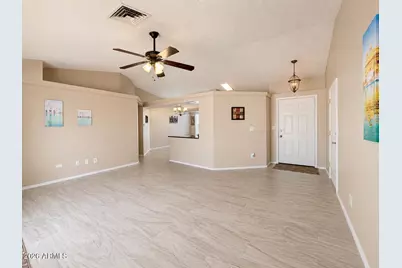 5743 W Michigan Avenue, Glendale, AZ 85308 - Photo 7