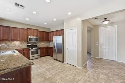 4081 S Pinnacle Place, Chandler, AZ 85249 - Photo 11