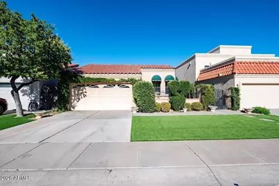 9745 N 80th Place, Scottsdale, AZ 85258 - Photo 1