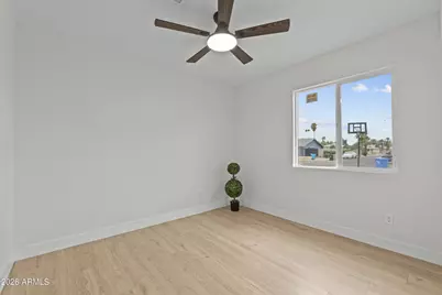 14214 N 36th Avenue, Phoenix, AZ 85053 - Photo 27