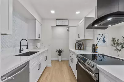 14214 N 36th Avenue, Phoenix, AZ 85053 - Photo 15