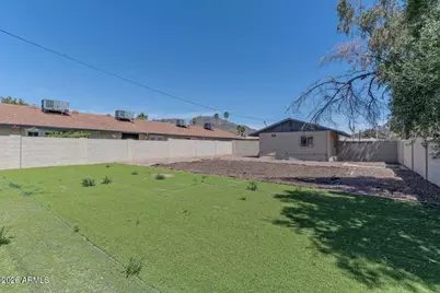 936 W Mountain View Road #1, Phoenix, AZ 85021 - Photo 7