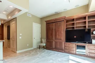 2211 E Camelback Rd, Phoenix, AZ 85016 - Photo 5