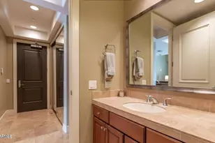 2211 E Camelback Rd, Phoenix, AZ 85016 - Photo 7