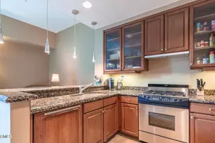 2211 E Camelback Rd, Phoenix, AZ 85016 - Photo 9