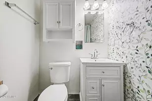 1725 S Sierra Vista Dr, Tempe, AZ 85281 - Photo 17