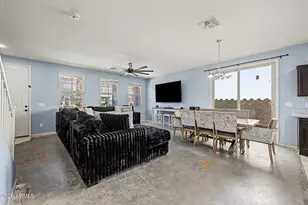 7773 W Bonitos Dr, Phoenix, AZ 85035 - Photo 7